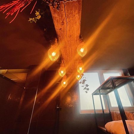 Kukes Grand Jnk Boutique Hotel מראה חיצוני תמונה