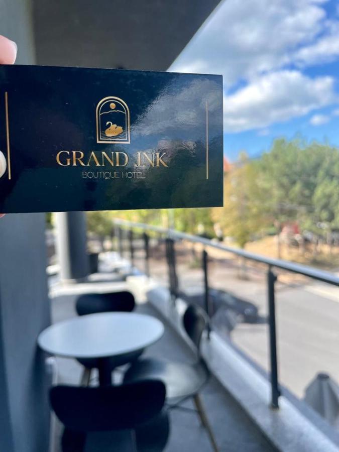Kukes Grand Jnk Boutique Hotel מראה חיצוני תמונה
