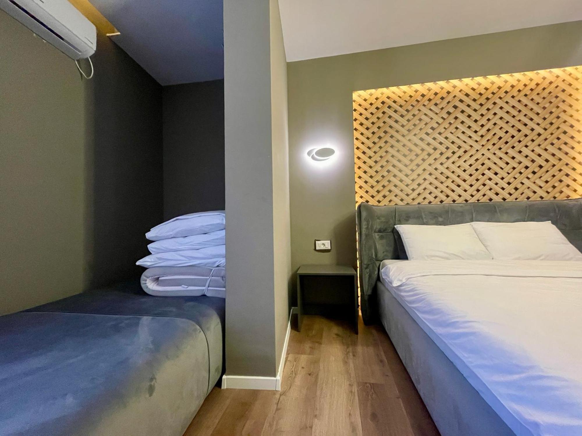 Kukes Grand Jnk Boutique Hotel מראה חיצוני תמונה