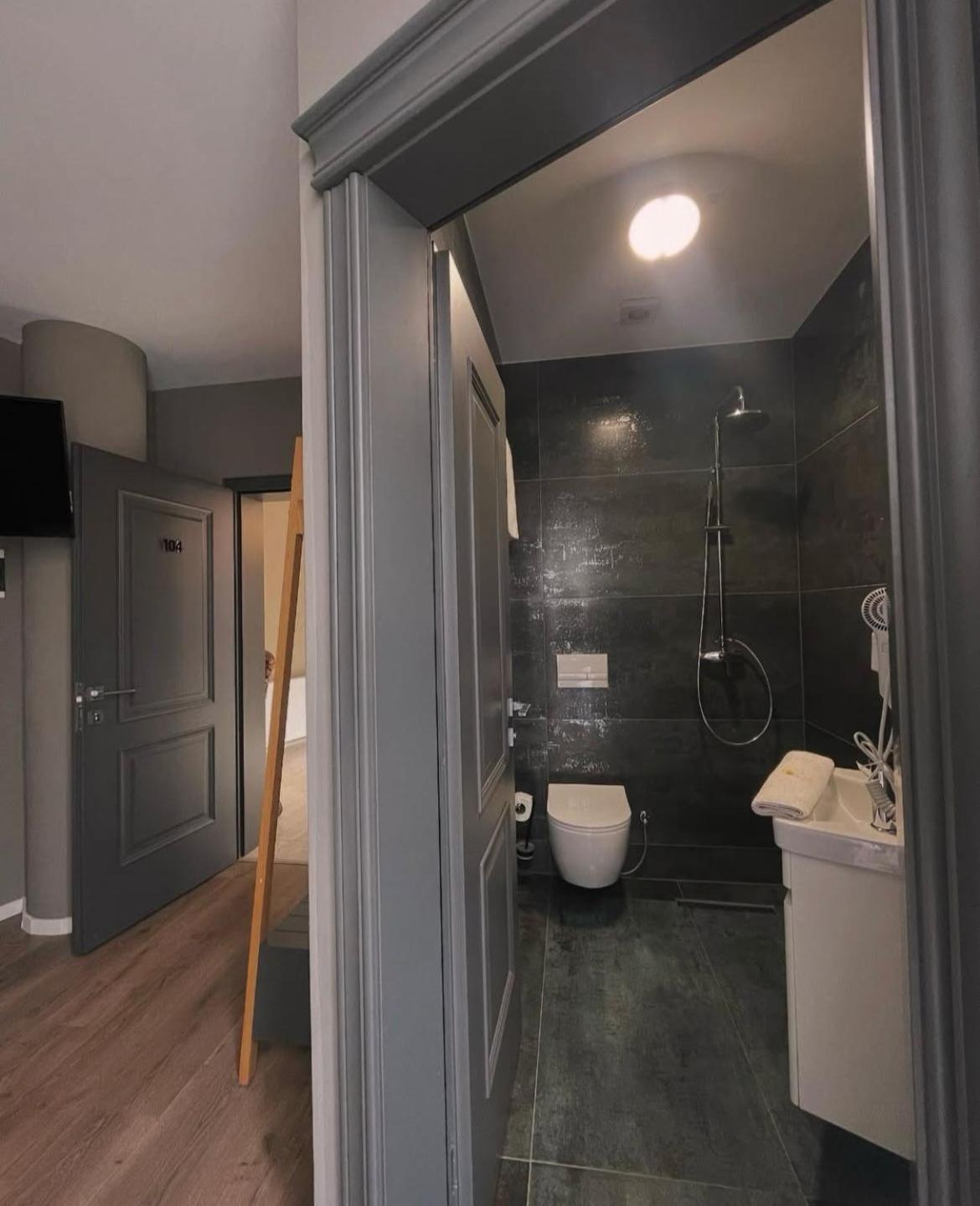 Kukes Grand Jnk Boutique Hotel מראה חיצוני תמונה